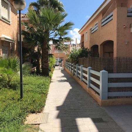 Playas Del Sur Apartamento Вера Екстериор снимка